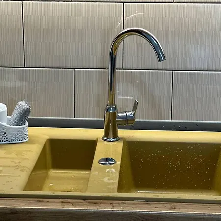 446 Luxury Center Apartment